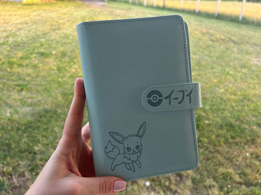 Organizer A6 Azzurro in Ecopelle ad anelli – Edizione Speciale Eevee Pokèmon fanmade