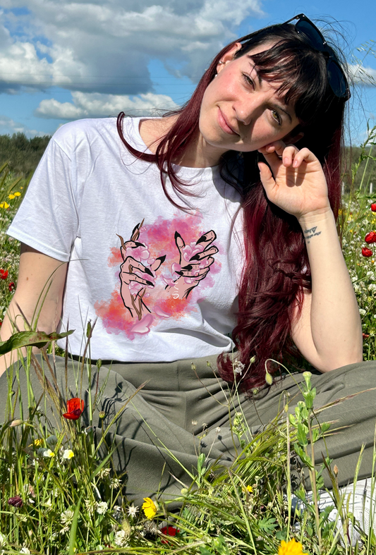 🌸 T-shirt unisex ''Mani sakura'' 🌸
