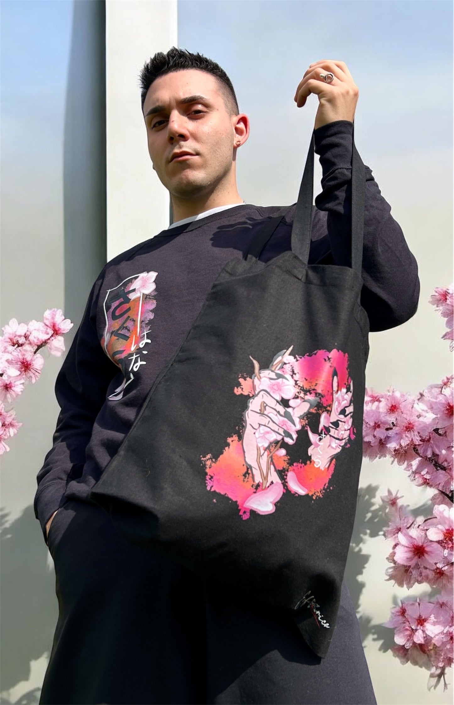 Felpa Unisex Sakura Blossom Hand - Lightweight Raglan Japan Asian Style
